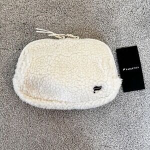 Fabletics Ivory Fleece Teddy Belt Bag Fanny Pack Gift Travel‎ Cozy Outdoor NEW